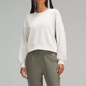 Softstreme perfectly oversized crop crew